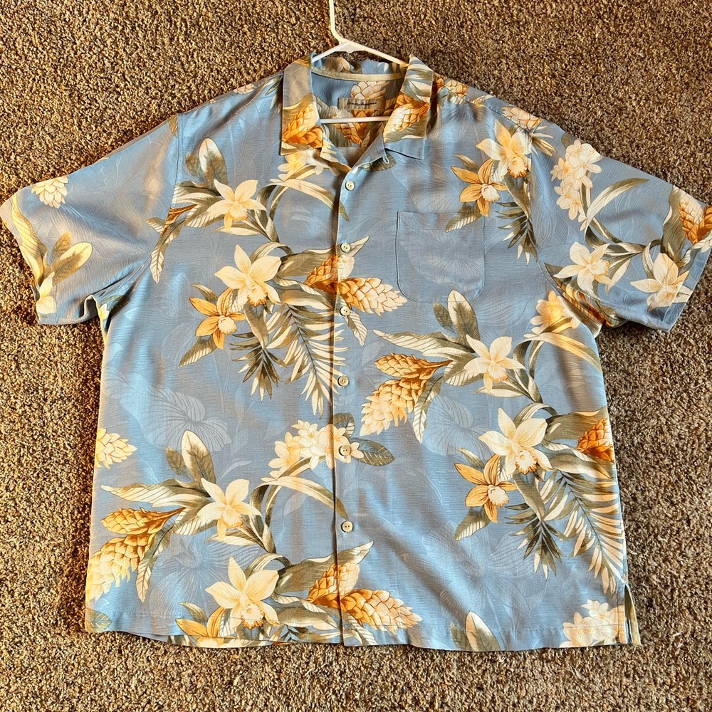 Tommy Bahama 2XB Hawaiian shirt